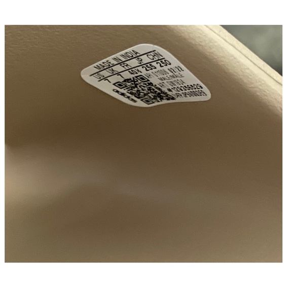 Yeezy Slides Pure - Picture 3 of 8